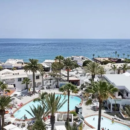 Two Bedrooms With Wifi, Pool, Near The Beach In Puerto Del Carmen * Puerto del Carmen (Lanzarote)